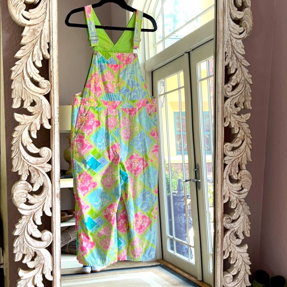 Lilly Pulitzer Holy Grail Overalls size 2!